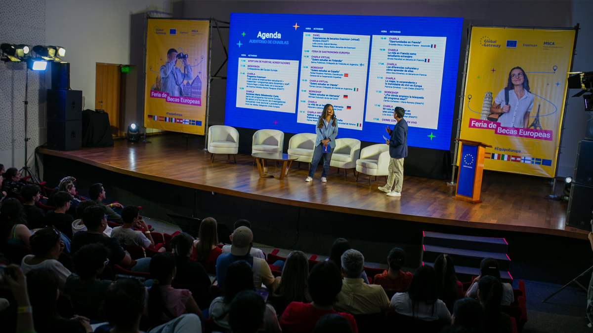 European Scholarships Fairs in Paraguay